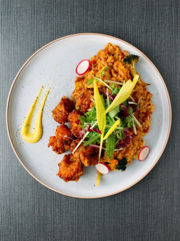 森林小徑精誠店享受美食